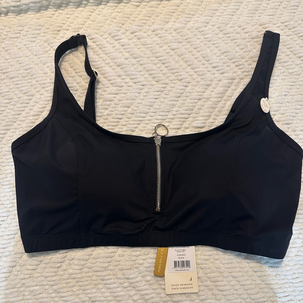 Zipper Front Black Sports Bra